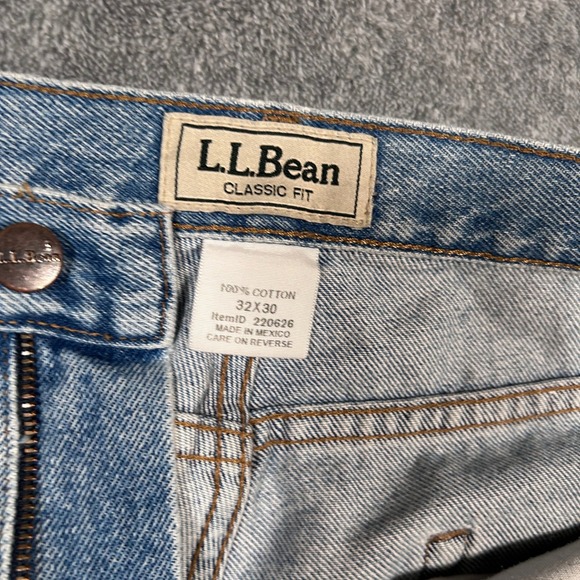 Vintage LL Bean Classic Fit Mens Light Wash Denim Jeans Mens 33x30 - Picture 11 of 12
